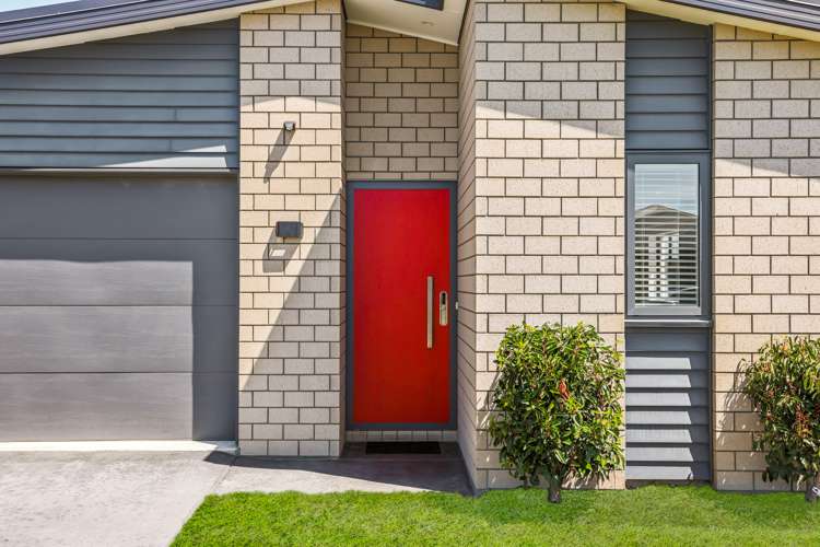 80 Sunline Avenue Lincoln_6