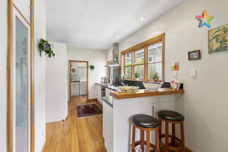 68 Woburn Road Woburn_8