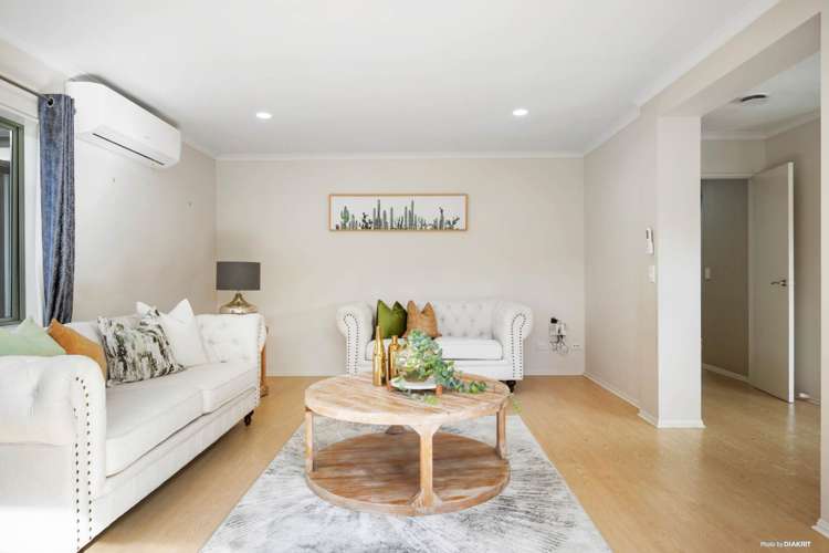 8 Dalcross Drive Flat Bush_6