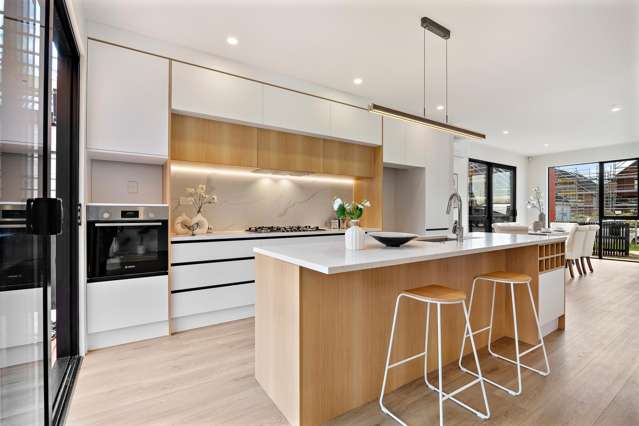 Vendor Must Sell - Bargain in Karaka Village!