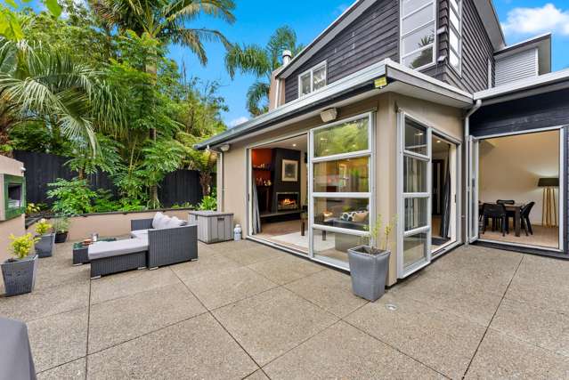 15a Totara Grove Hillcrest_3