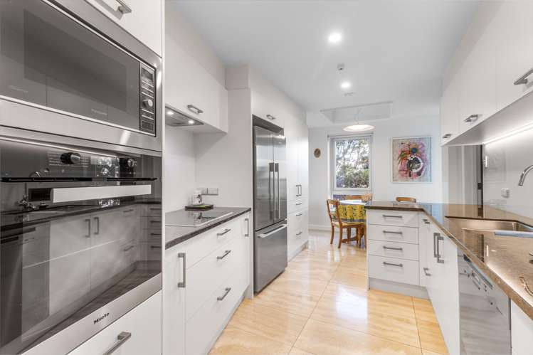 5D/75 Owens Road Epsom_9