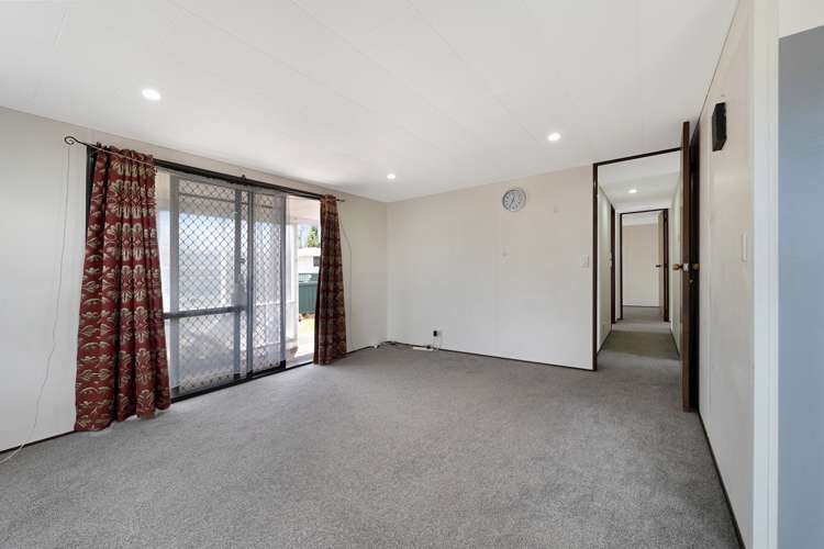 4 Ireland Place Ranui_9