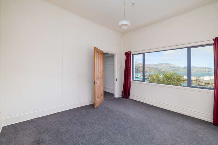 13 Cunningham Terrace Lyttelton_9