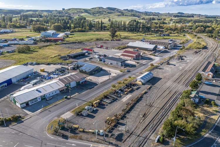 2 Takapau Road Waipukurau_12
