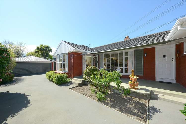 22 Ambleside Drive Burnside_10