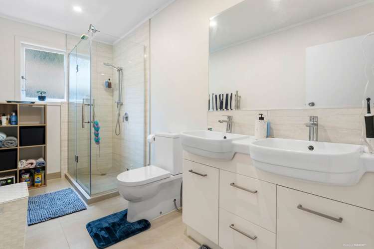 2/78 Waiatarua Road Remuera_12