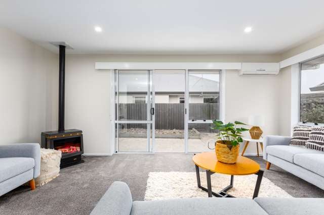 2/45 Beauford Place Parklands_4