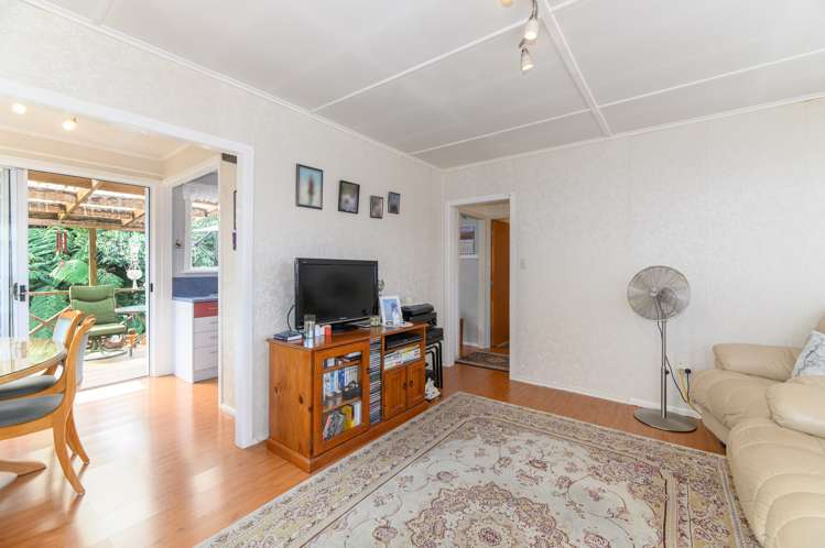 13 Waters Place New Lynn_10