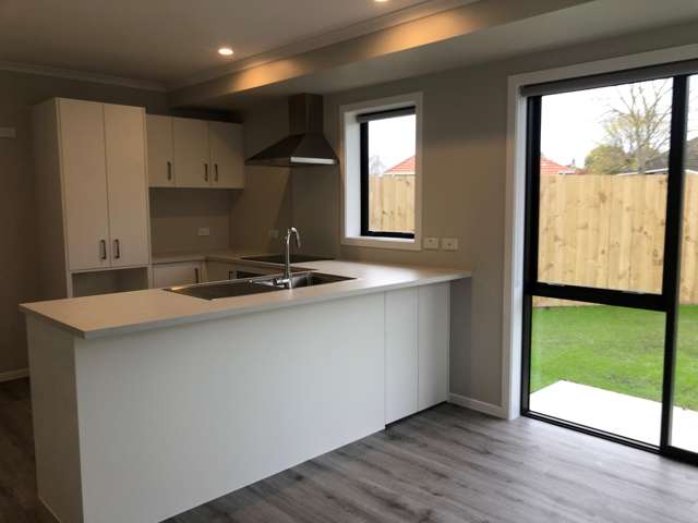 2/8 McPherson Place Fairfield_1