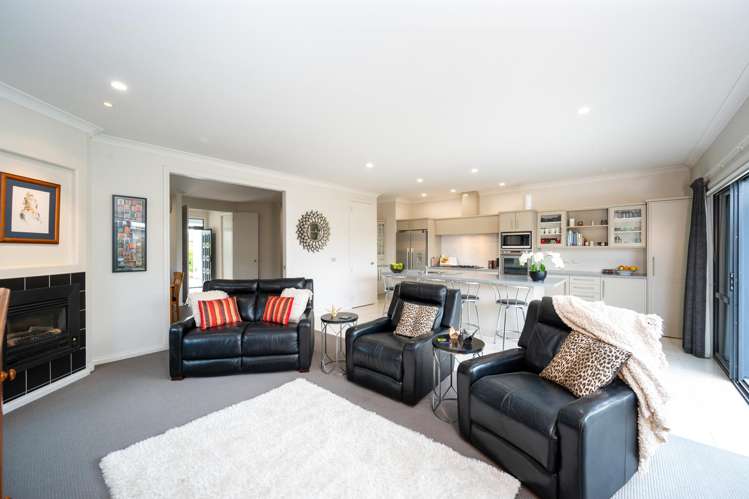 87 Northwood Avenue Mahora_6