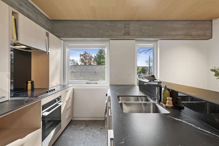 3/63 Papanui Road Merivale_10