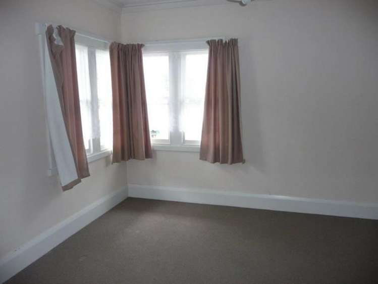 37 Cobden Street Gisborne_9