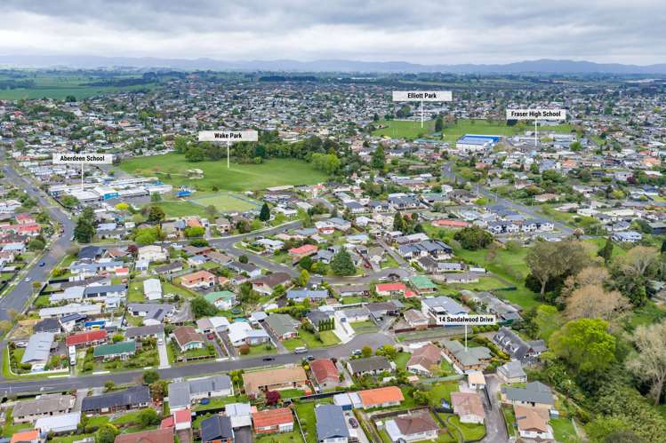 14 Sandalwood Drive Dinsdale_20