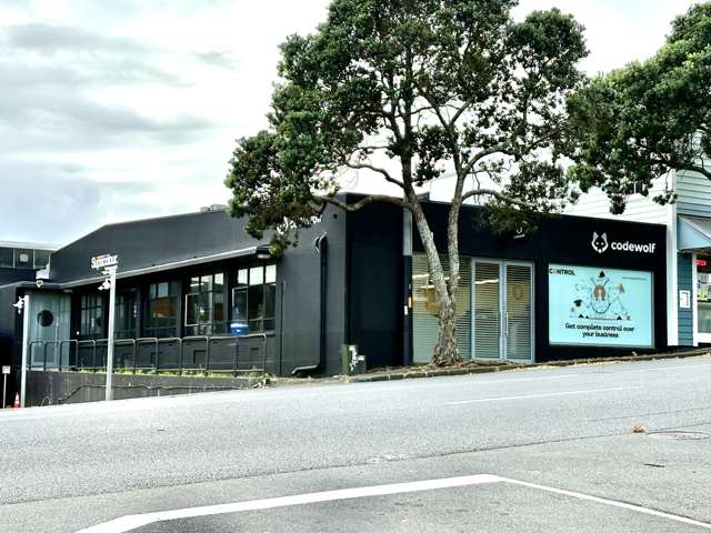 Character Office with a high-profile position