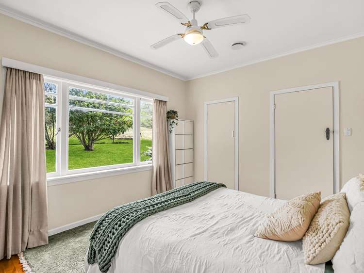 26 Puriri Glade Maungaturoto_14