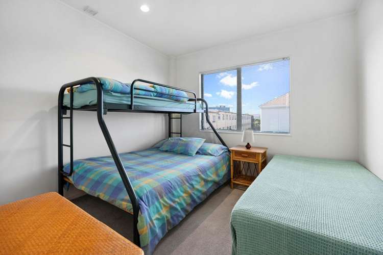 1/2 Onehunga Harbour Road Onehunga_13