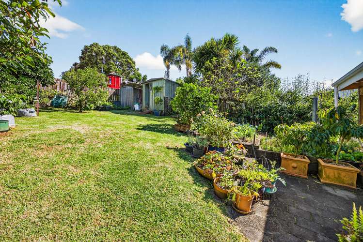 24 Normans Hill Road Onehunga_19