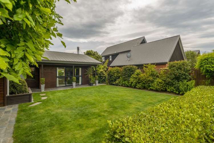 11 Forest Park Place Parklands_19