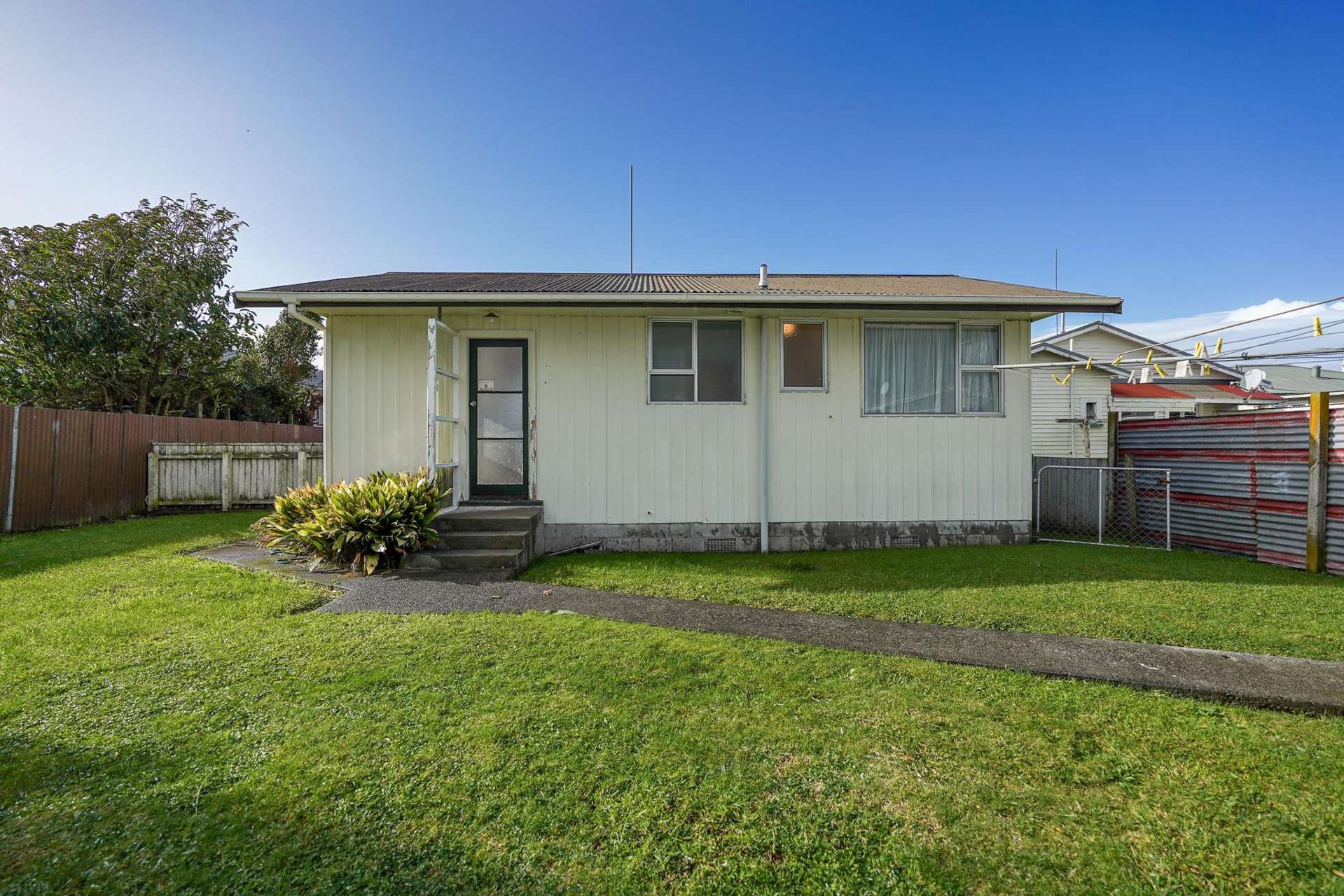 42B Burns Avenue Takaro_0
