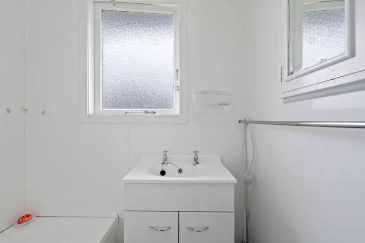 64 Noel Street Leamington_10