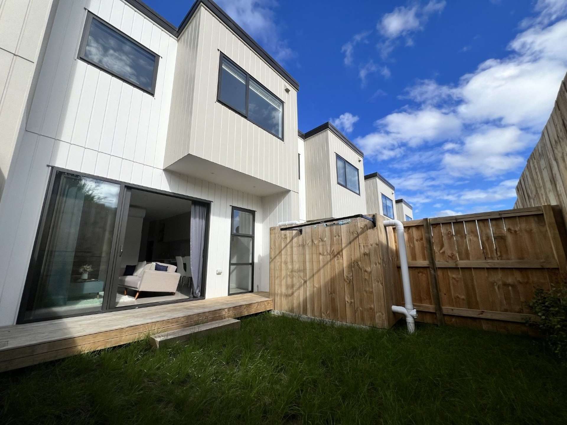 4/25 Abbotleigh Avenue Te Atatu Peninsula_0