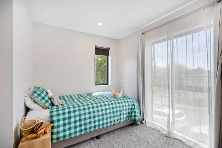 8/10 Silver Moon Road Albany Heights_12