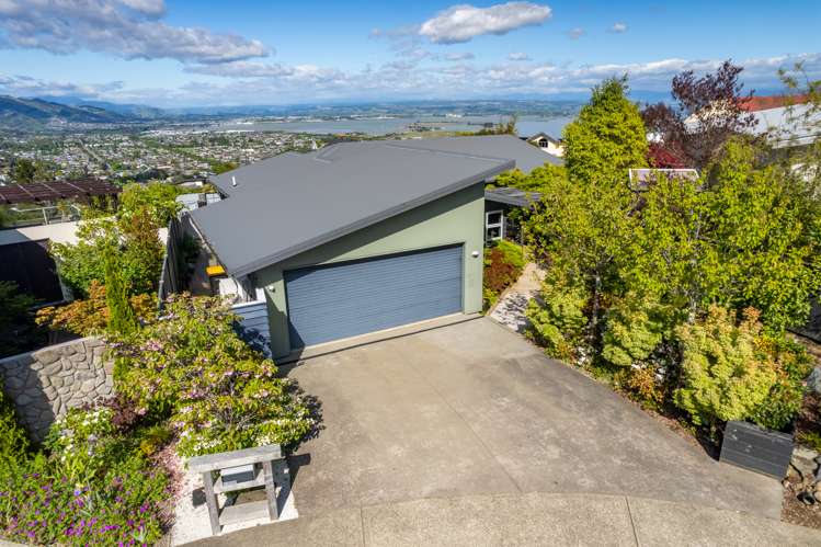 6 Istana Place Britannia Heights_5