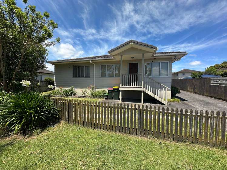 22 Glennandrew Drive_0