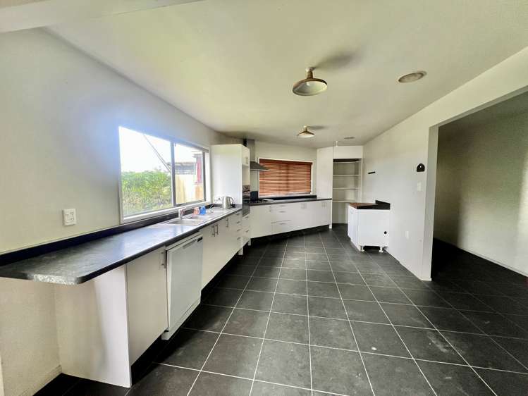 15 Dunlop Road Opotiki_23
