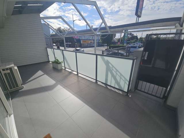 2/231 Great South Road Papakura_2