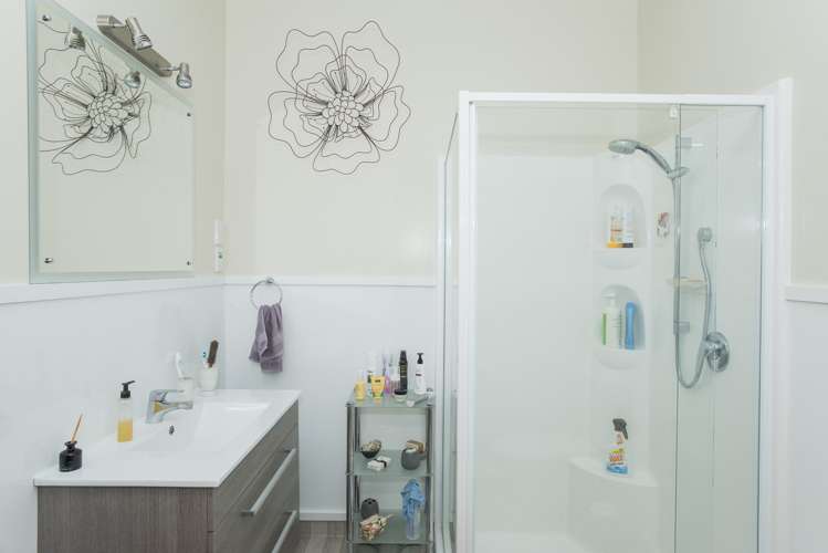 95 Iranui Road Inner Kaiti_14