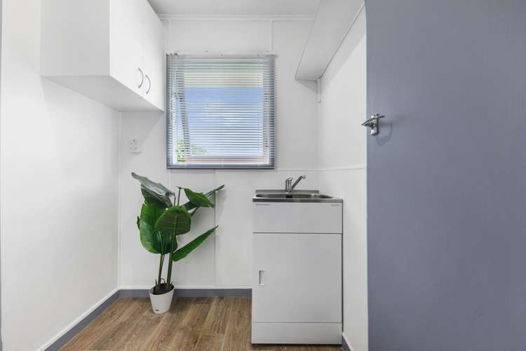 7 Leonard Place Otara_11