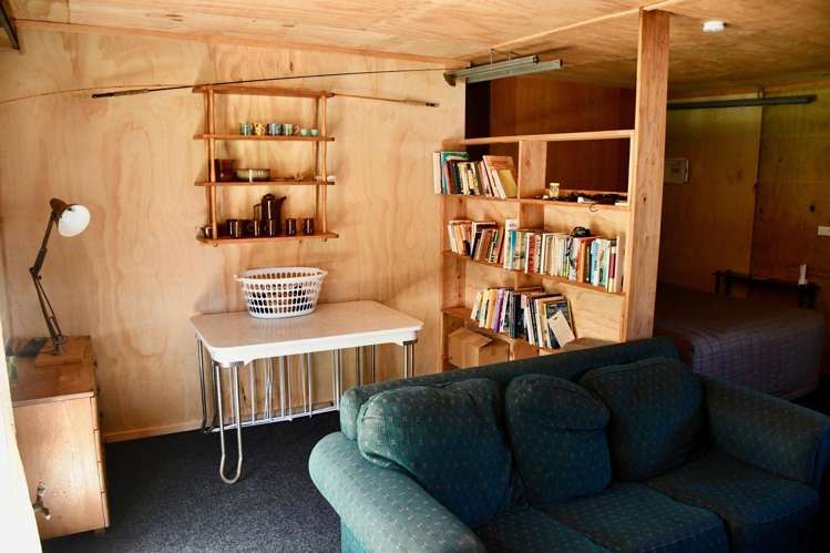 7 Hunter Street Karamea_9