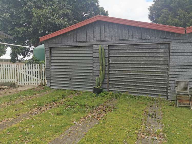 2083 State highway 2 Pukehina_14