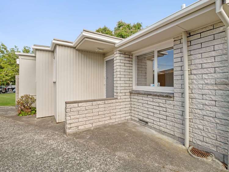 1/27 Ellerton Road Mount Eden_14