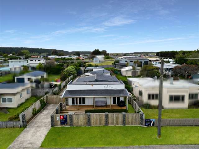 51 Nash Parade Foxton Beach_1