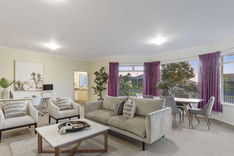 12 Aurora Avenue Welcome Bay_15