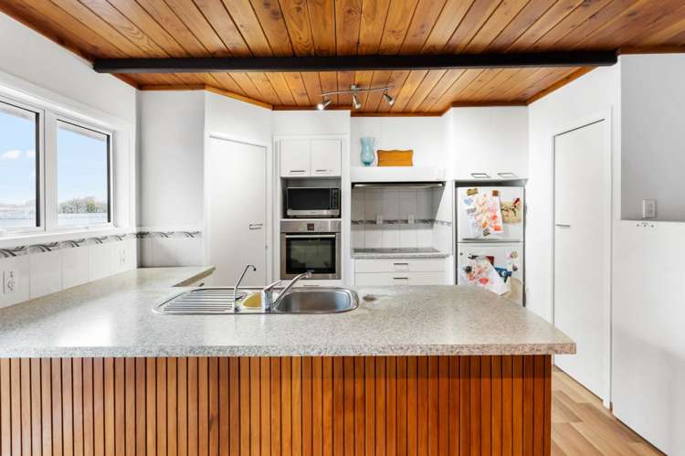 14 Paton Avenue Te Atatu South_5