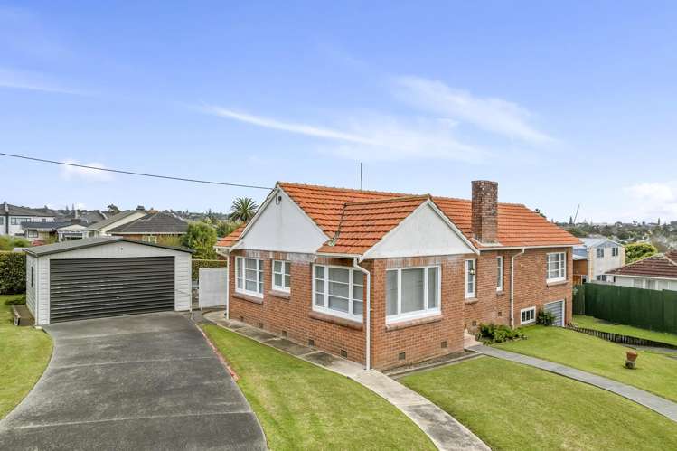 33 Seabrook Avenue New Lynn_16
