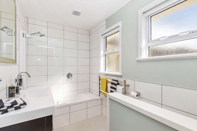 38 Howe Street Howick_13