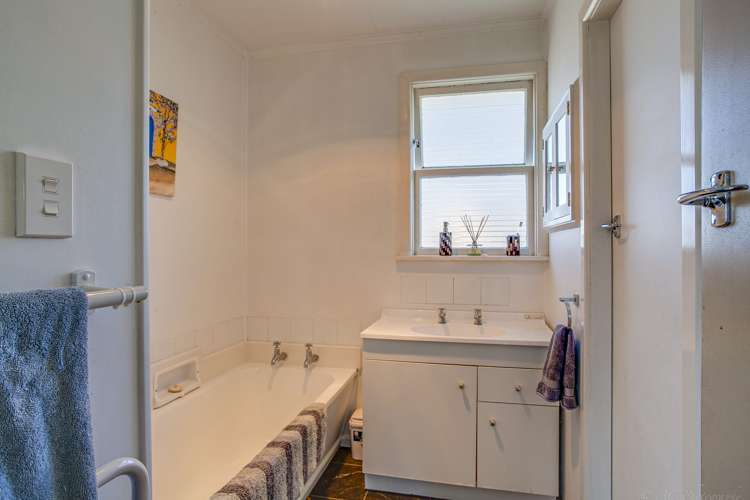 31 Lindsay Street Marchwiel_13