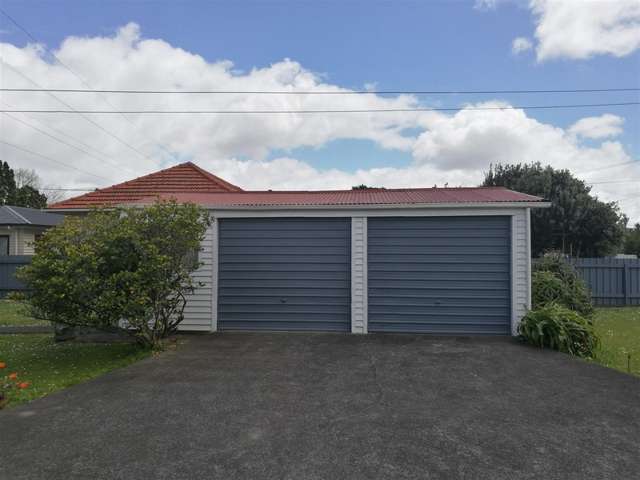 56 Clayton Avenue Otara_4