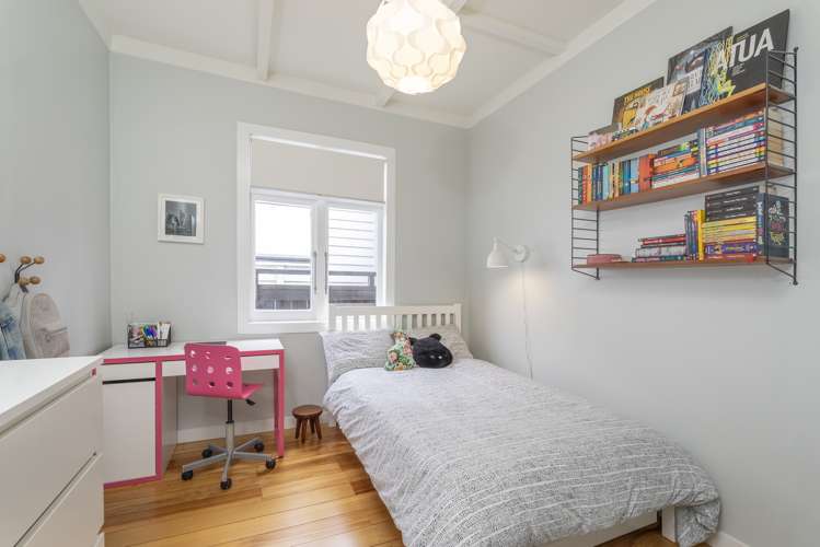 28 Buxton Street Point Chevalier_22