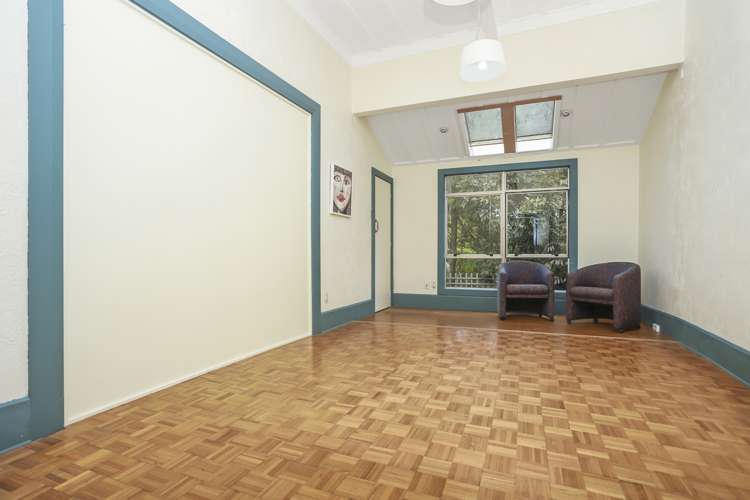 76 Onewa Road Northcote Point_9