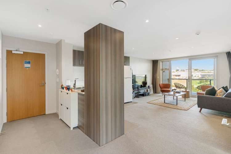 505/5 Rose Garden Lane Albany_7