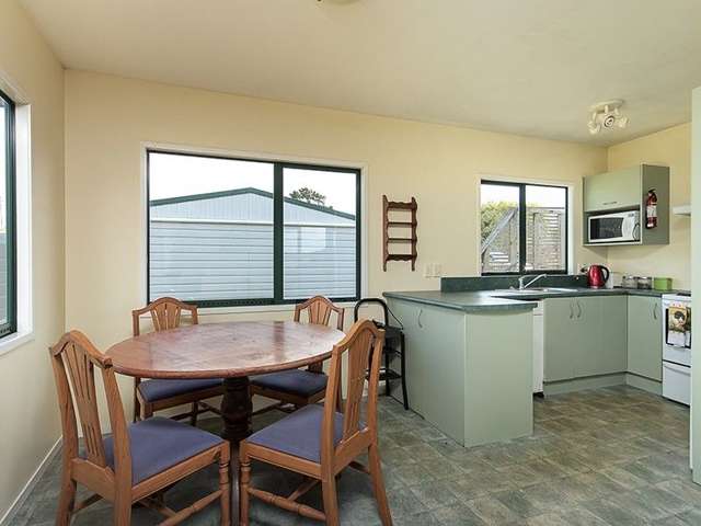 242 Gleeson Road Pollok_1