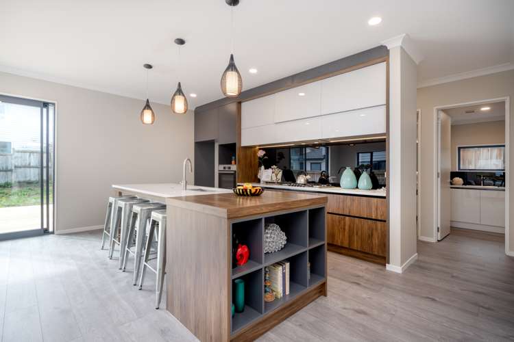 6 Lisnoble Road Flat Bush_20