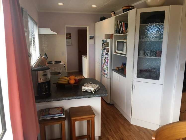 2 Holden Road Tikokino_6