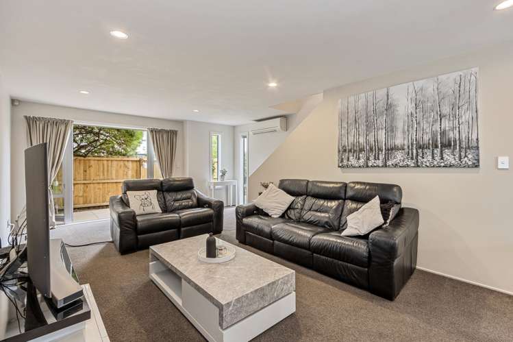 17 Whiteleigh Avenue Addington_9